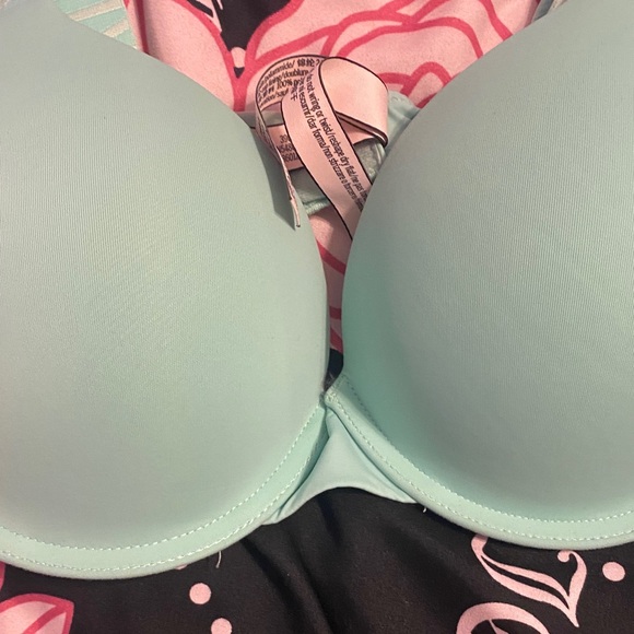 Victoria's Secret mint green Bra - Picture 6 of 7